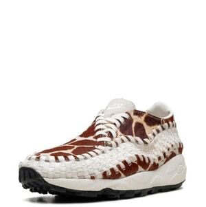 Nike Air Footscape Woven Cow -Women's -Size 7- SKU FB1959-100 -BRAND NEW